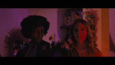 Hello_Goodbye_and_Everything_In_Between_mkv0194.jpg