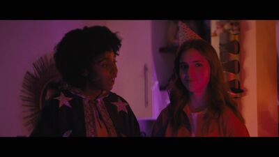 Hello_Goodbye_and_Everything_In_Between_mkv0203.jpg