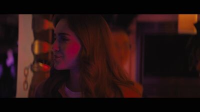 Hello_Goodbye_and_Everything_In_Between_mkv0210.jpg