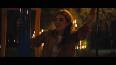 Hello_Goodbye_and_Everything_In_Between_mkv0405.jpg