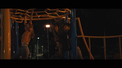 Hello_Goodbye_and_Everything_In_Between_mkv0422.jpg
