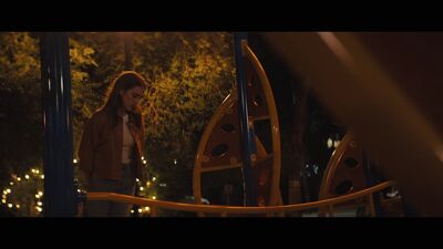 Hello_Goodbye_and_Everything_In_Between_mkv0430.jpg