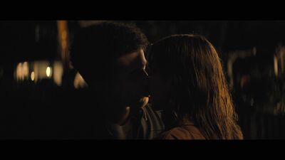 Hello_Goodbye_and_Everything_In_Between_mkv0579.jpg