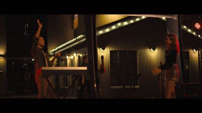 Hello_Goodbye_and_Everything_In_Between_mkv0661.jpg