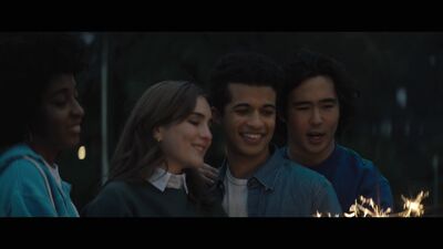 Hello_Goodbye_and_Everything_In_Between_mkv0736.jpg