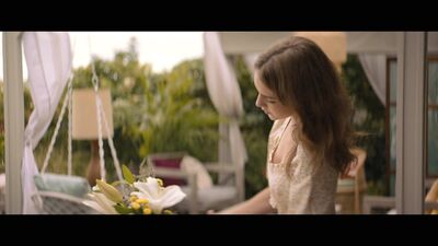 Hello_Goodbye_and_Everything_In_Between_mkv0926.jpg