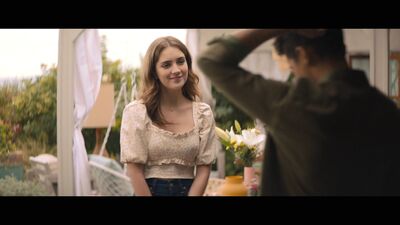 Hello_Goodbye_and_Everything_In_Between_mkv0940.jpg