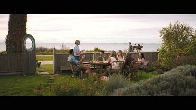 Hello_Goodbye_and_Everything_In_Between_mkv0967.jpg