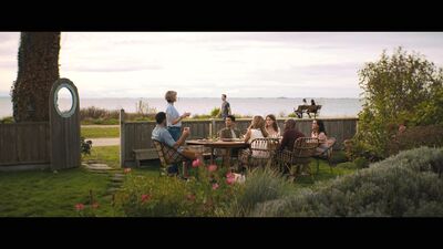 Hello_Goodbye_and_Everything_In_Between_mkv0969.jpg