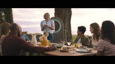 Hello_Goodbye_and_Everything_In_Between_mkv0981.jpg