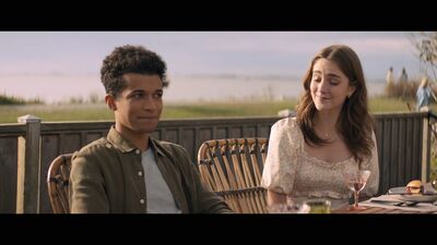 Hello_Goodbye_and_Everything_In_Between_mkv0984.jpg