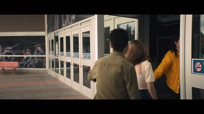 Hello_Goodbye_and_Everything_In_Between_mkv1427.jpg