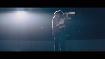 Hello_Goodbye_and_Everything_In_Between_mkv1645.jpg