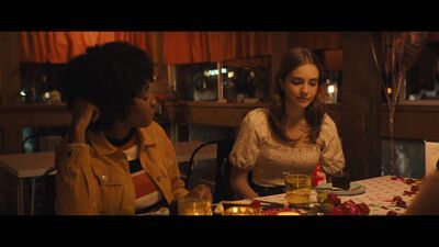 Hello_Goodbye_and_Everything_In_Between_mkv2114.jpg