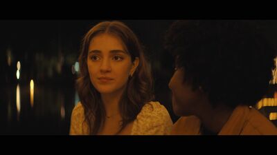 Hello_Goodbye_and_Everything_In_Between_mkv3095.jpg