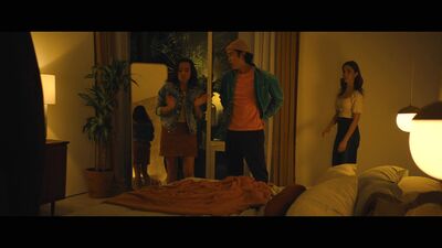 Hello_Goodbye_and_Everything_In_Between_mkv3665.jpg