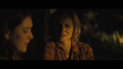 Hello_Goodbye_and_Everything_In_Between_mkv3902.jpg