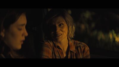 Hello_Goodbye_and_Everything_In_Between_mkv3917.jpg