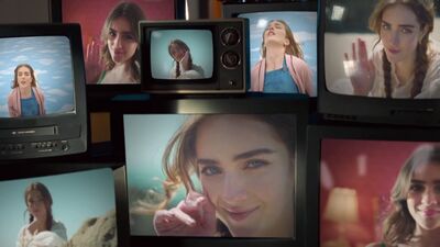 Olivia_Rodrigo_-_deja_vu_mp40876.jpg