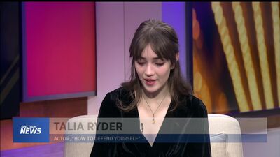 2023-02-04_-_Talia_Ryder_returns_to_the_stage_in_How_to_Defend_Yourself_mp45132.jpg
